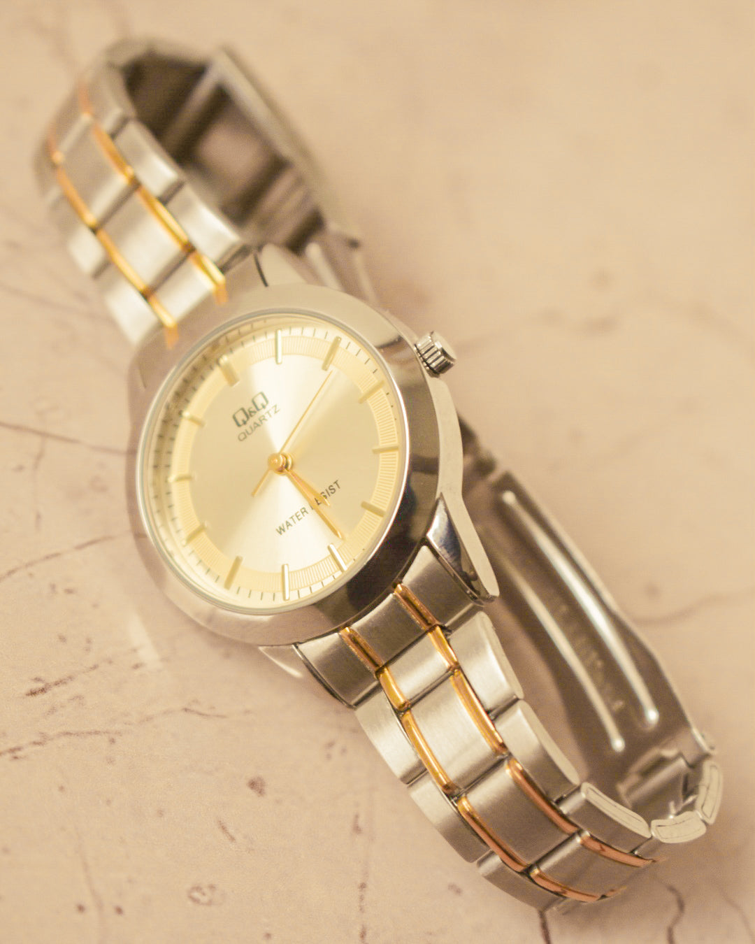 Reloj Q&Q Mujer Bicolor